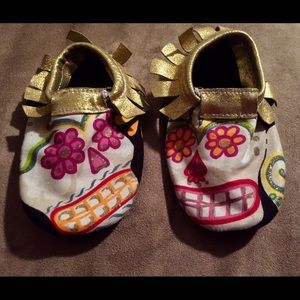 VGUC 7 8 Halloween Day of Dead Leather Moccasins
